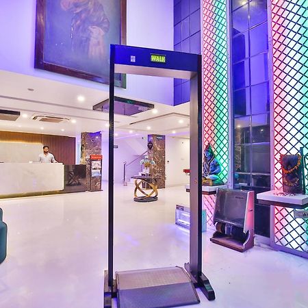 Hotel Uppal International - New Delhi Railway Station - Paharganj Bagian luar foto