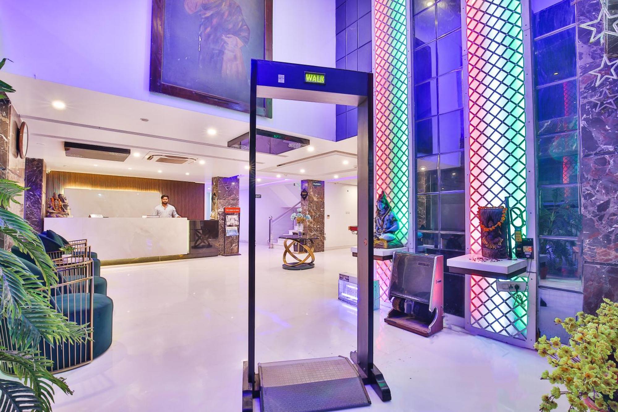 Hotel Uppal International - New Delhi Railway Station - Paharganj Bagian luar foto