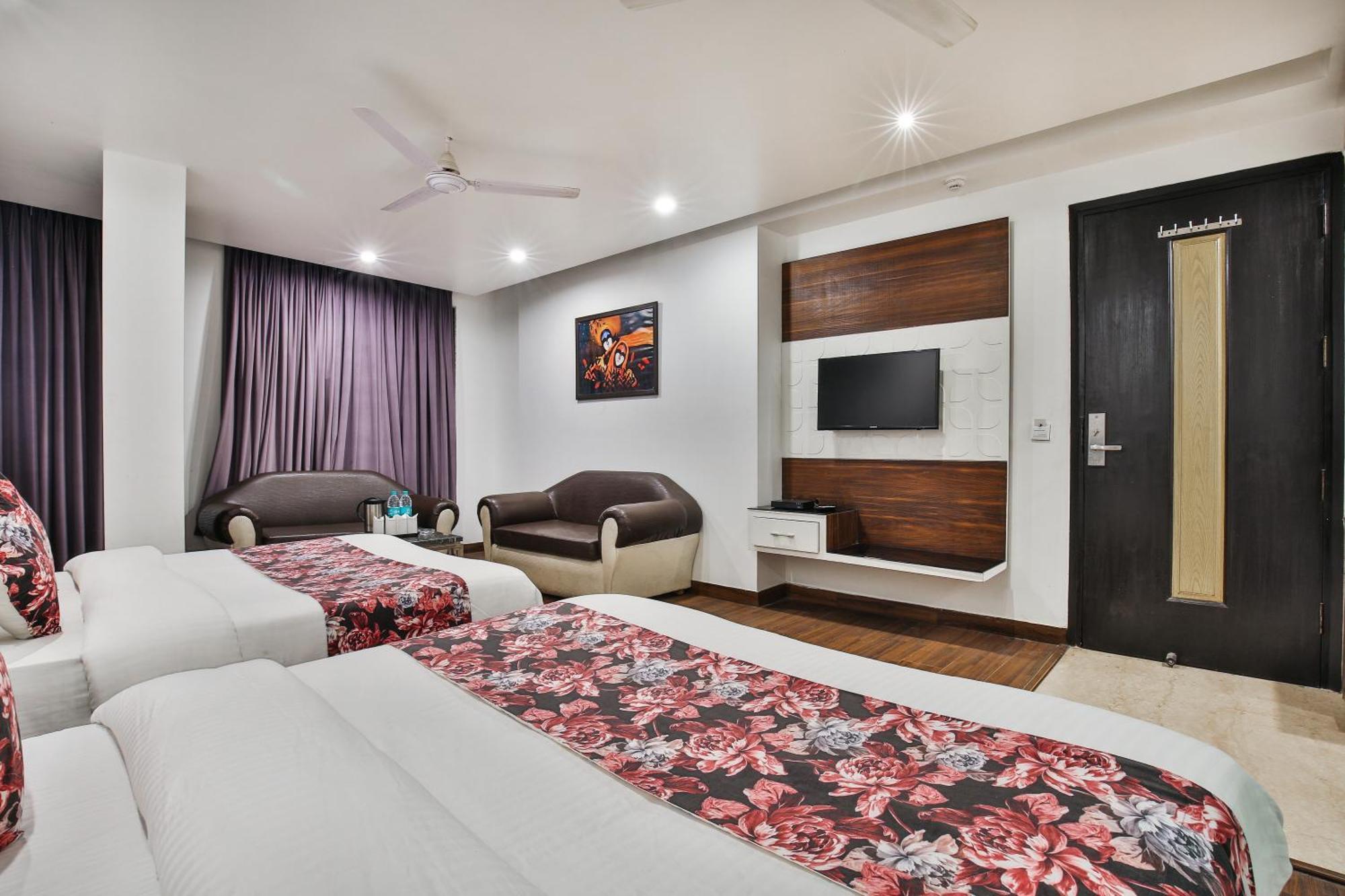 Hotel Uppal International - New Delhi Railway Station - Paharganj Bagian luar foto