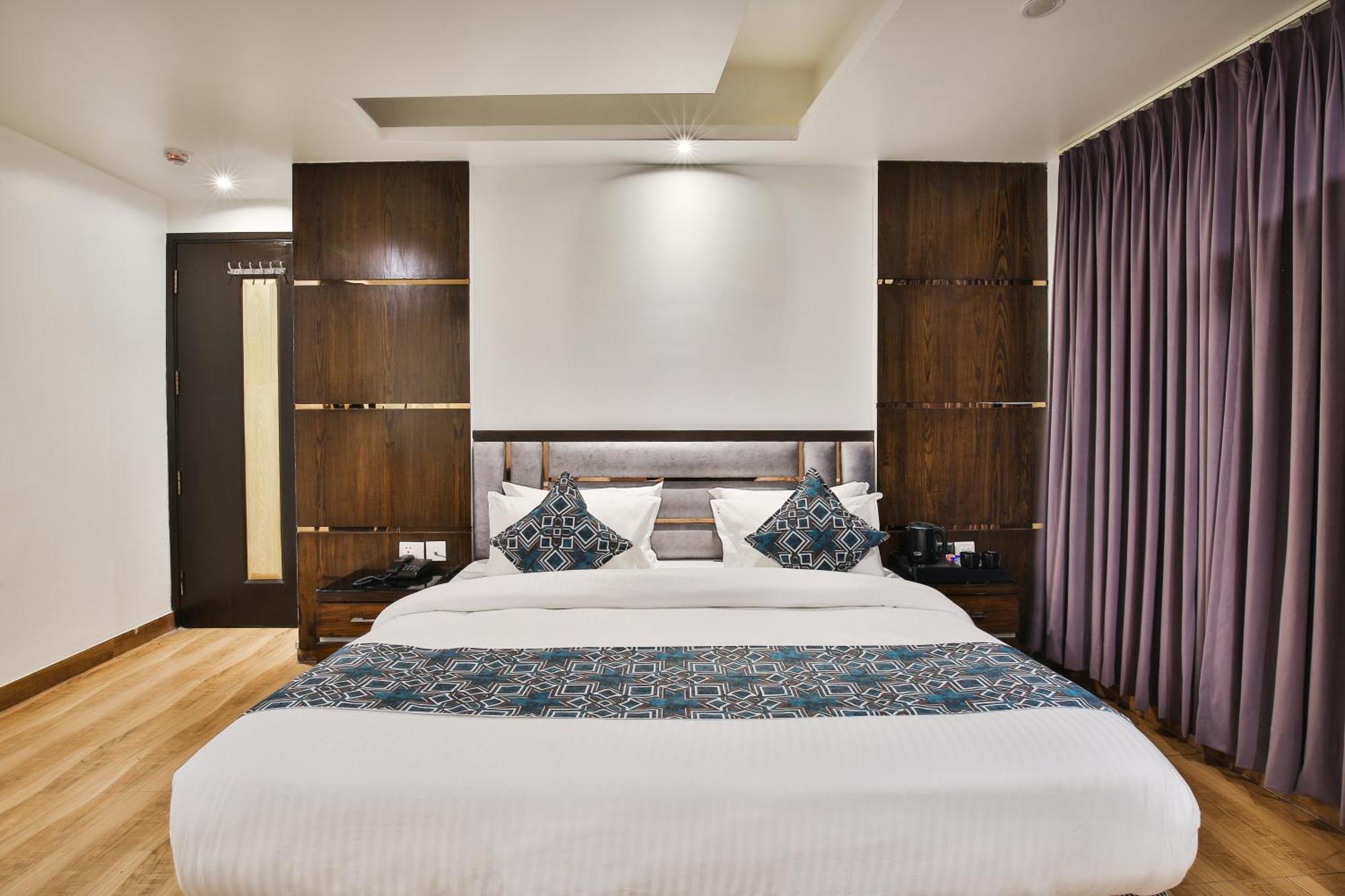 Hotel Uppal International - New Delhi Railway Station - Paharganj Bagian luar foto
