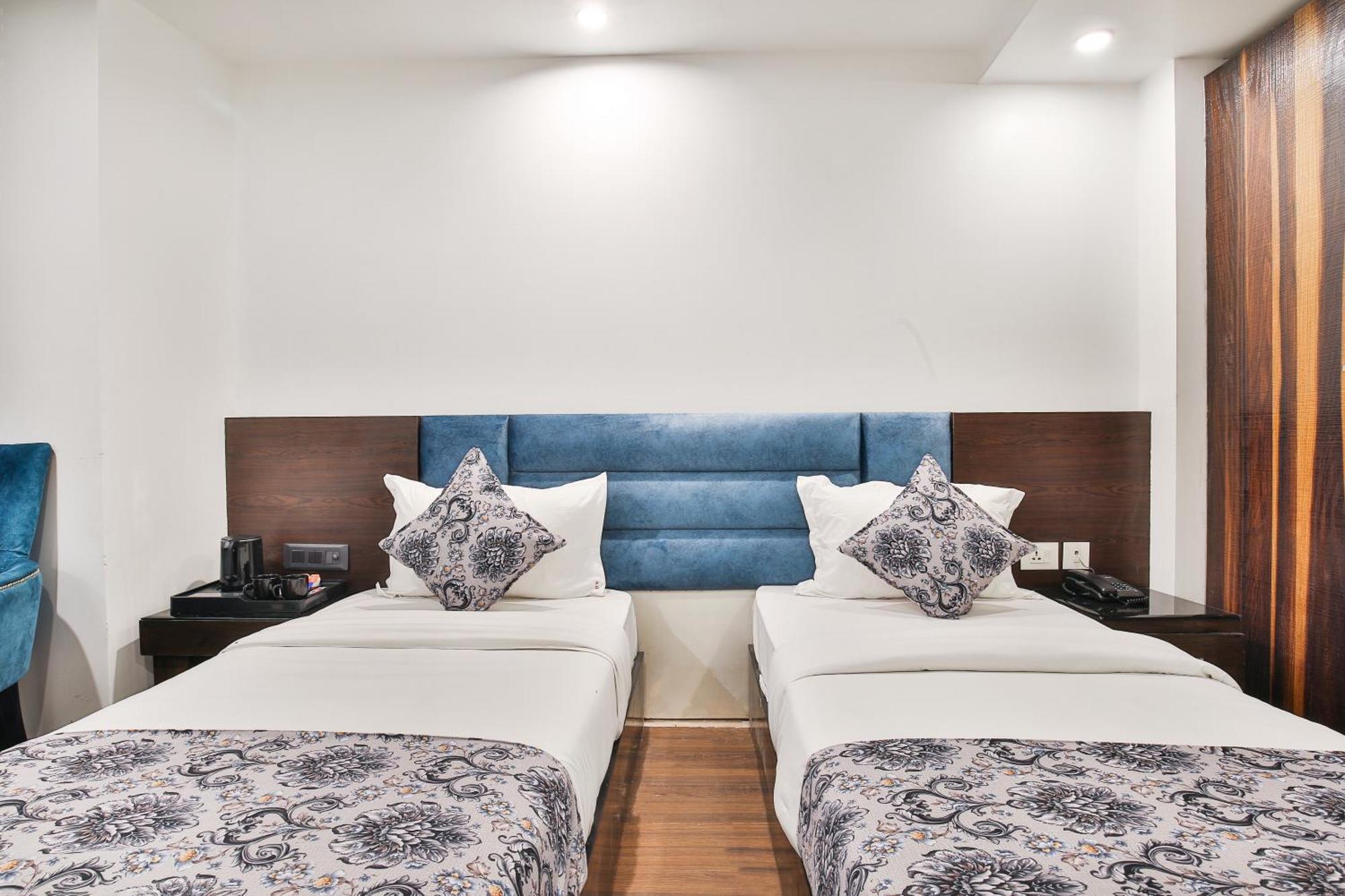 Hotel Uppal International - New Delhi Railway Station - Paharganj Bagian luar foto