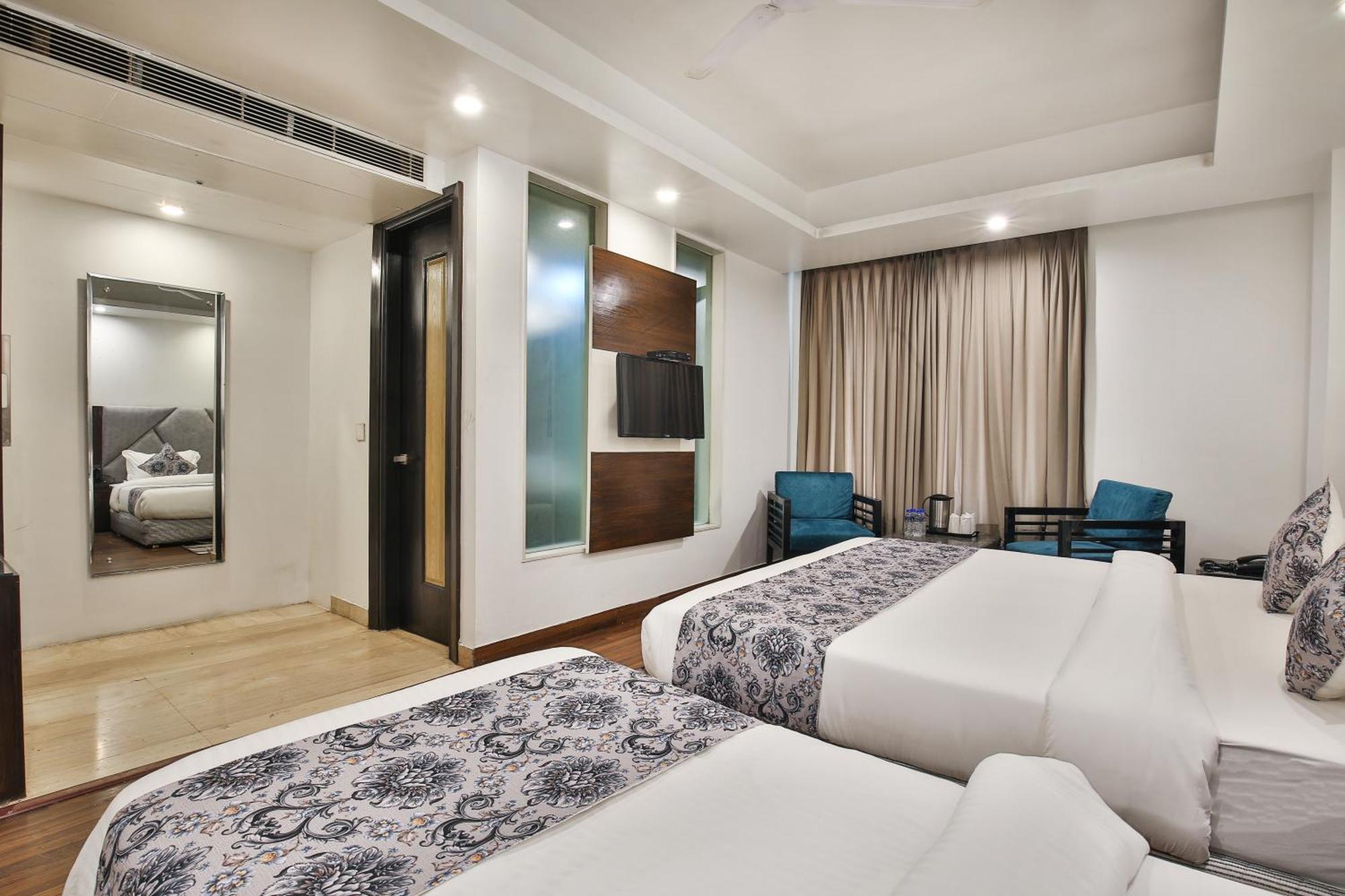 Hotel Uppal International - New Delhi Railway Station - Paharganj Bagian luar foto