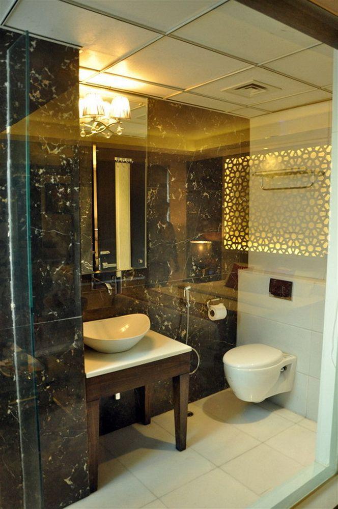 Hotel Uppal International - New Delhi Railway Station - Paharganj Bagian luar foto